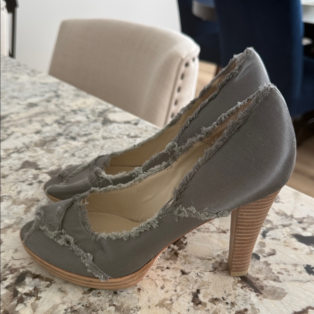 Richard Tyler Frayed Gray Heels